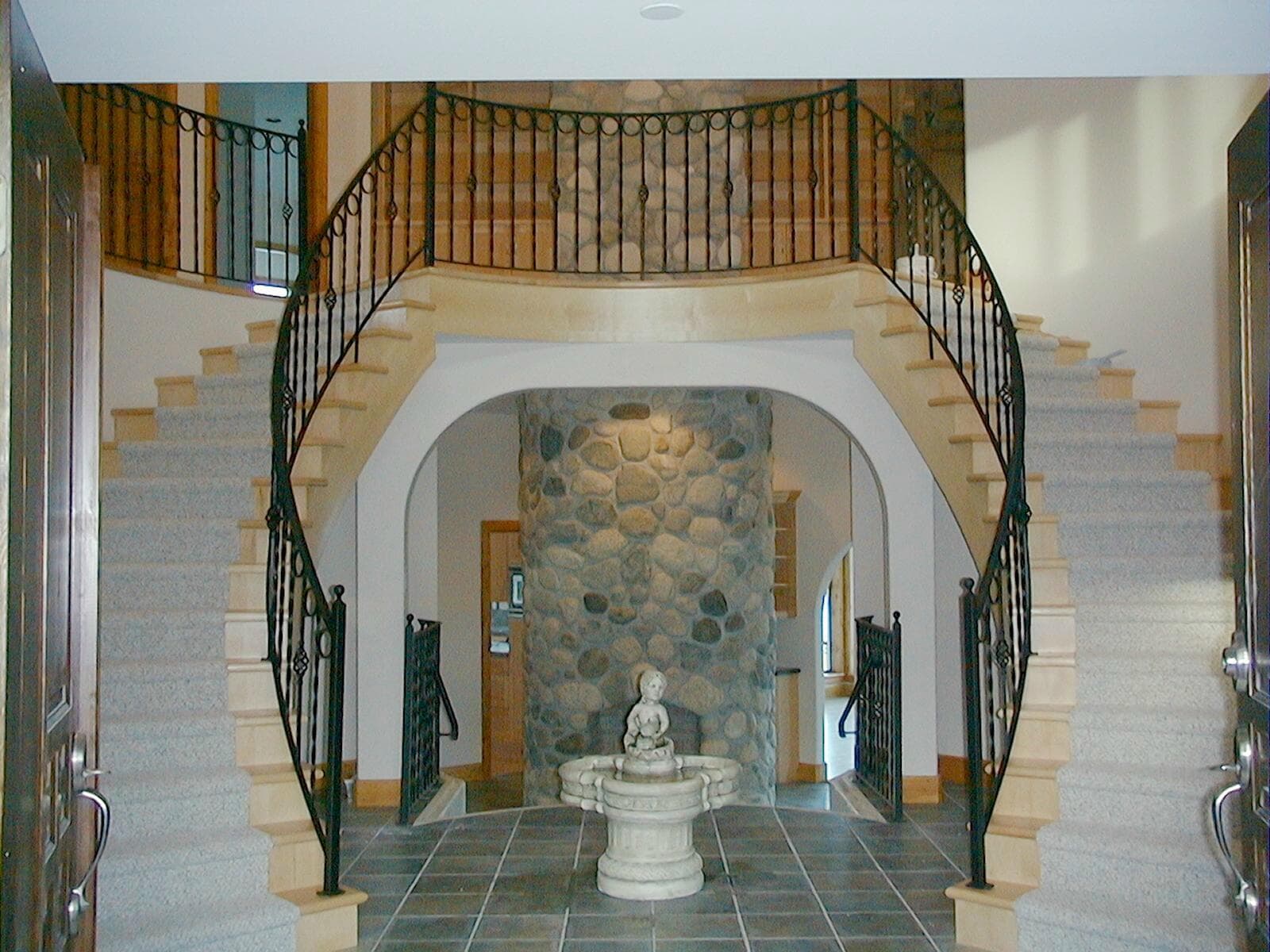 Indoor stair railing with metal balusters
