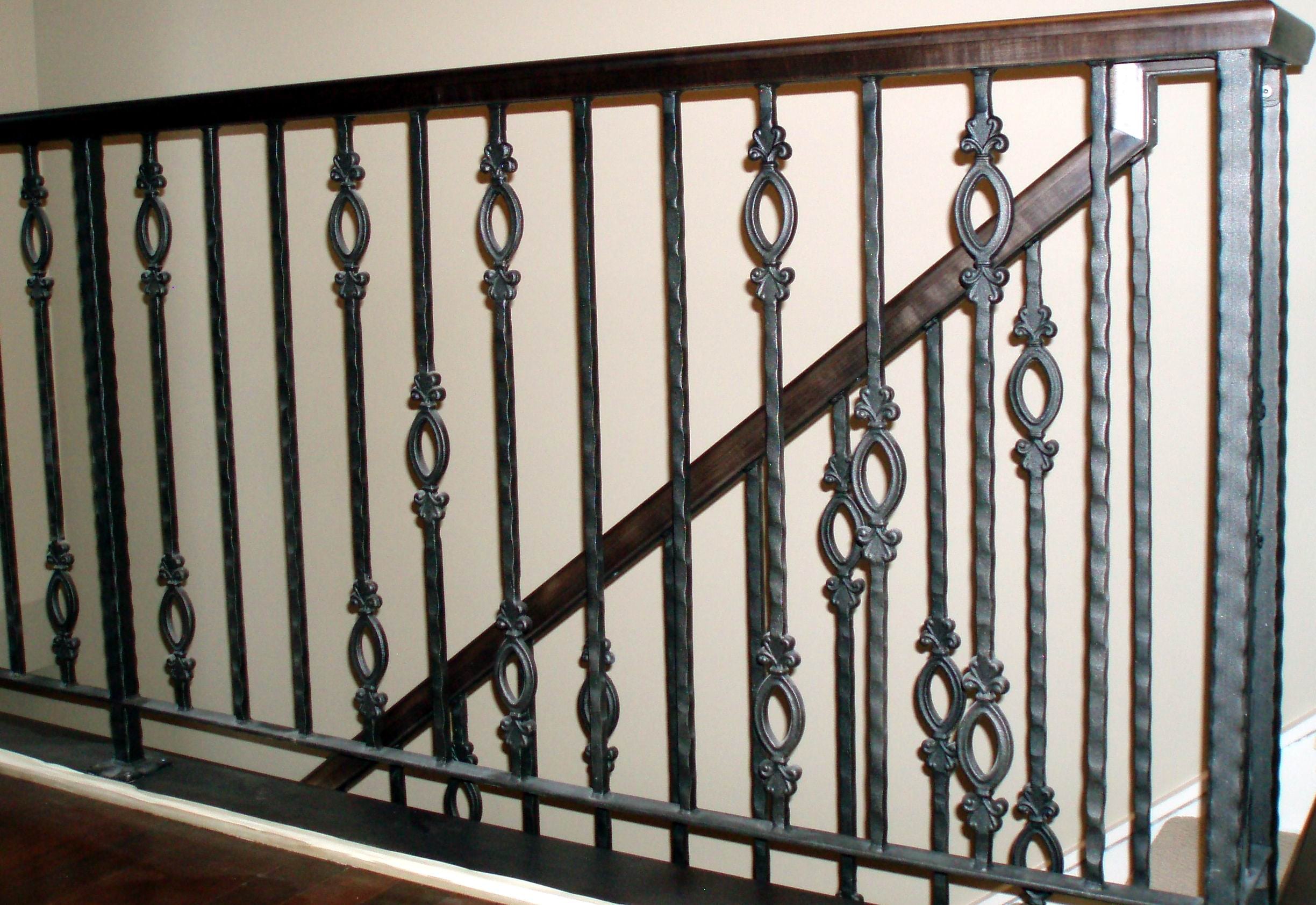 Indoor Railing 402